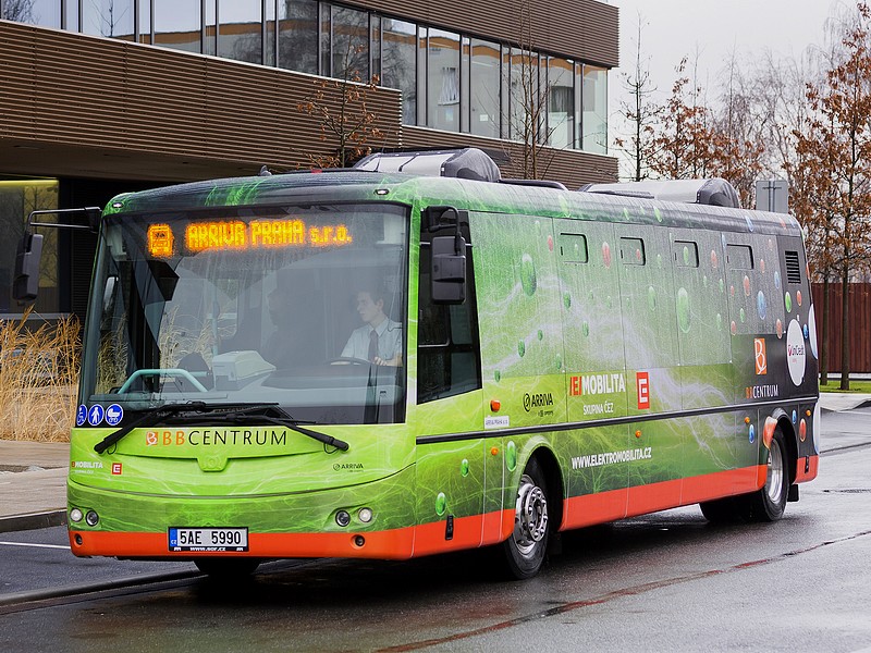 Elektrobusy už svezly 600 000 cestujících